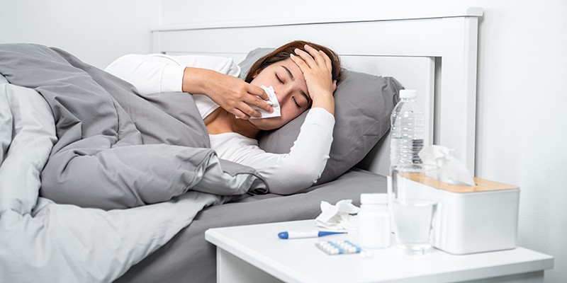    Gesund schlafen bei Erkältung und Husten. Das hilft!