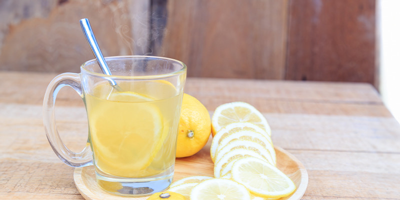   Trendgetränk Zitronenwasser