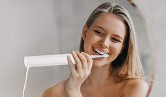 Kategoriebild_Navigation_240x140_Zahngesundheit-und-MundhygieneK18lpPv0QYcrL